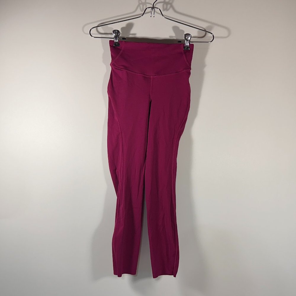 Lululemon Base Pace High-Rise Crop 23" Wild Berry Leggings Women Size 2
